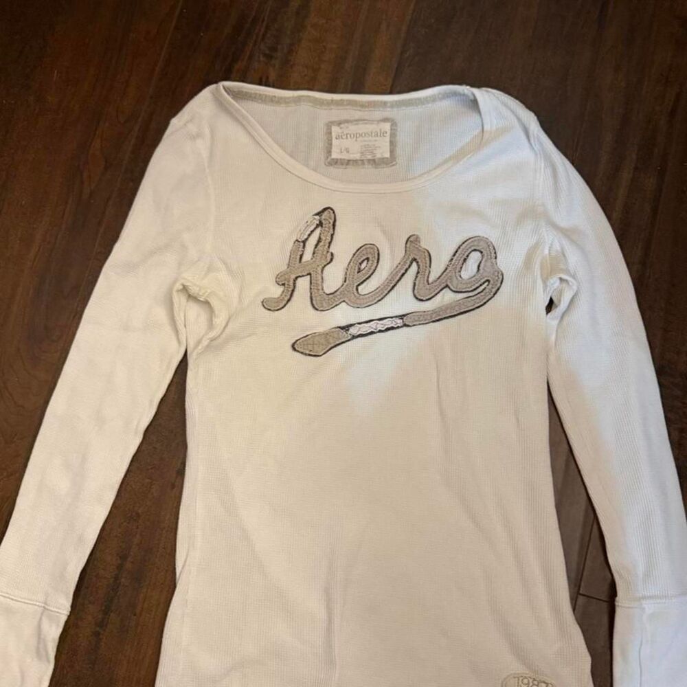Aeropostale Women's White and Cream Shirt